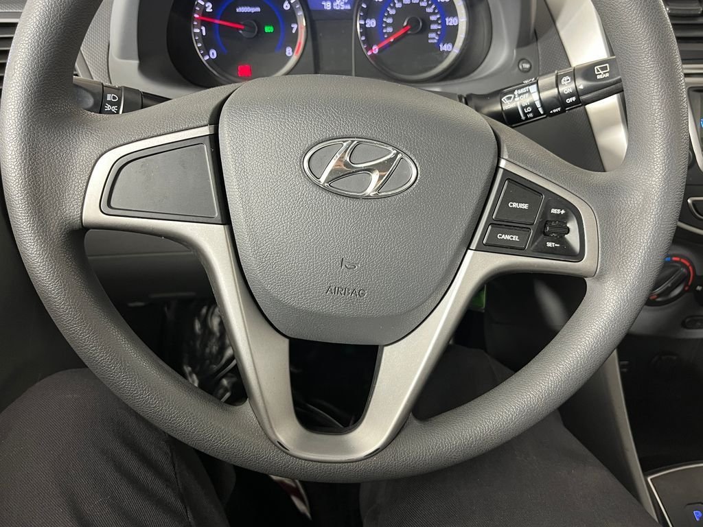 Used 2017 Red Hyundai SE image 22