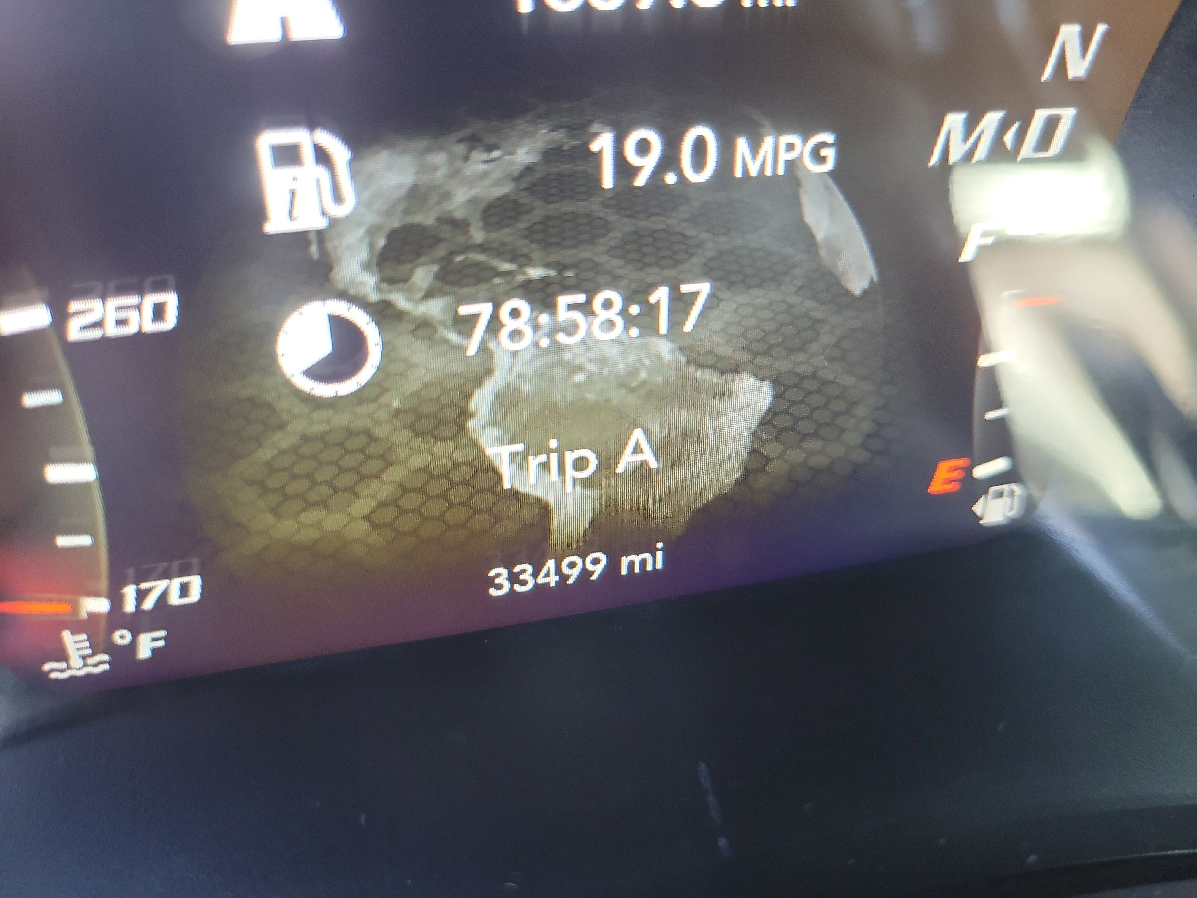 Used 2023 Plum Crazy Pearlcoat Dodge Scat Pack image 29
