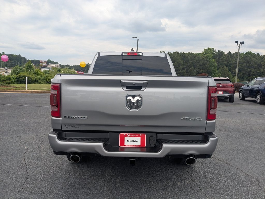 Used 2022 Billet Silver Metallic Clearcoat Ram Laramie image 6