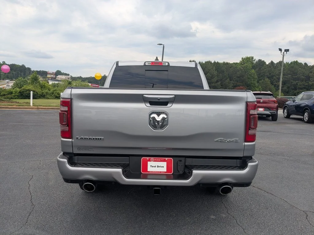 Used 2022 Billet Silver Metallic Clearcoat Ram Laramie image 6