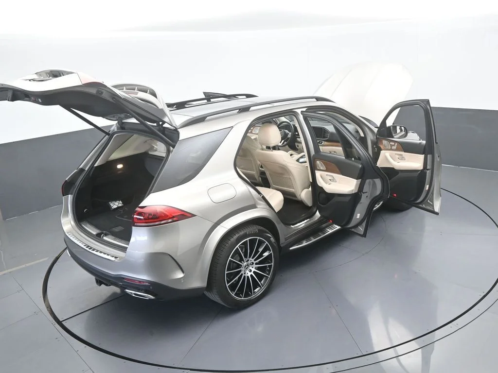 Used 2022 Gold Mercedes-Benz GLE 350 image 71