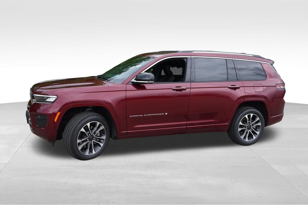 Certified Used 2021 Velvet Red Pearlcoat Jeep Overland image 10