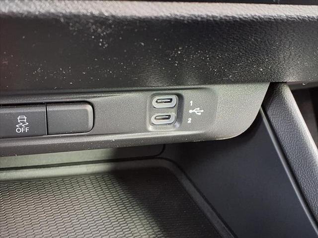 New 2026 Diamond Black Crystal Pearlcoat Dodge R/T image 19