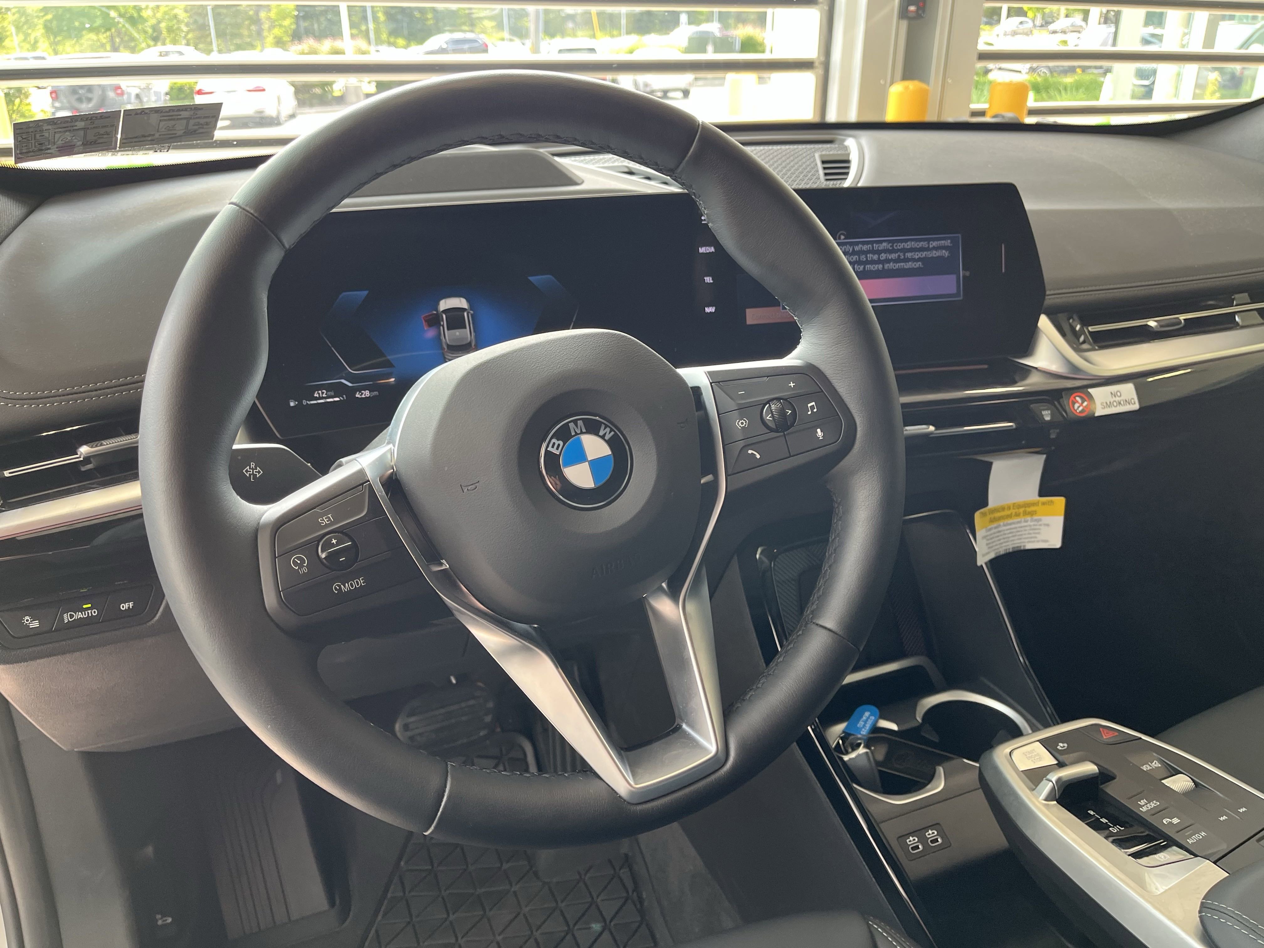 2025 BMW X1 28i - Photo 9