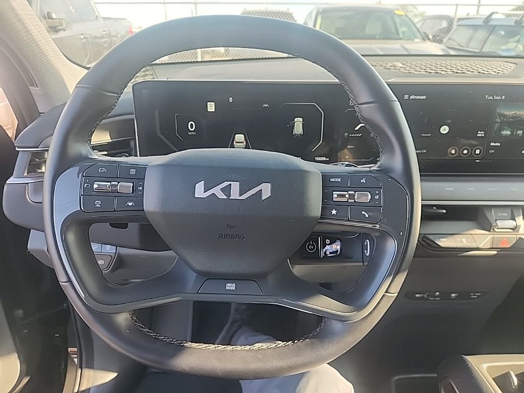 Certified Used 2024 Black Kia Light Long Range image 22