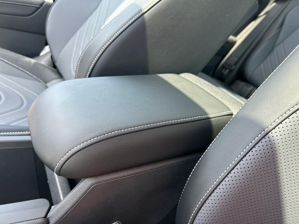 New 2026 White Volkswagen 2.0T SE image 36
