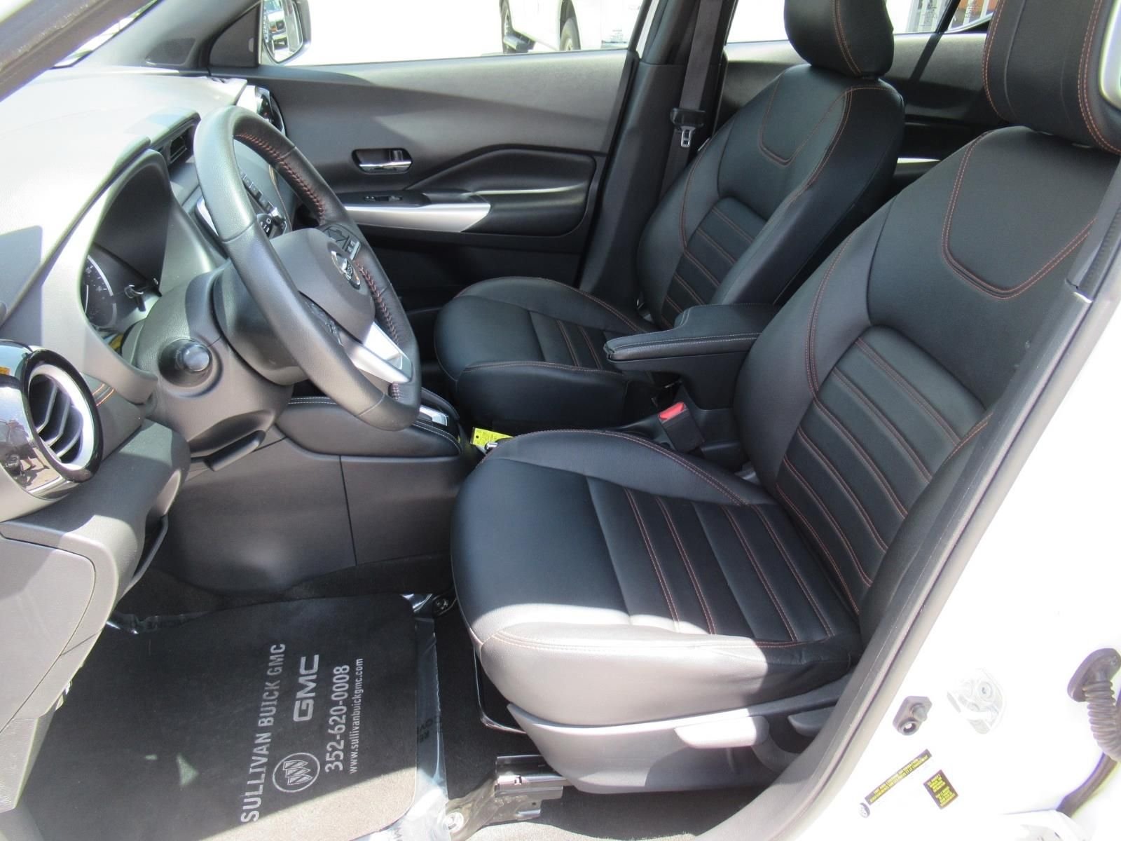 Used 2020 White Nissan SR image 17