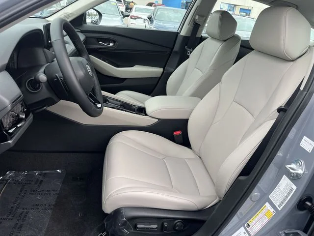 New 2026 Urban Gray Pearl Honda EX-L image 15