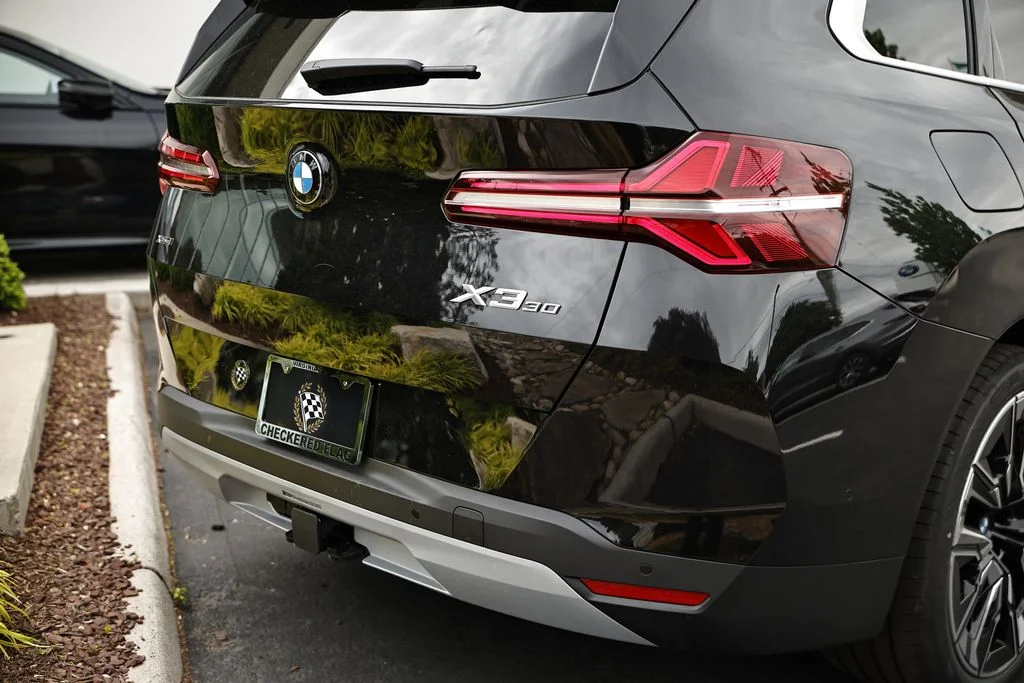 New 2026 Black Sapphire Metallic BMW 30 xDrive image 9