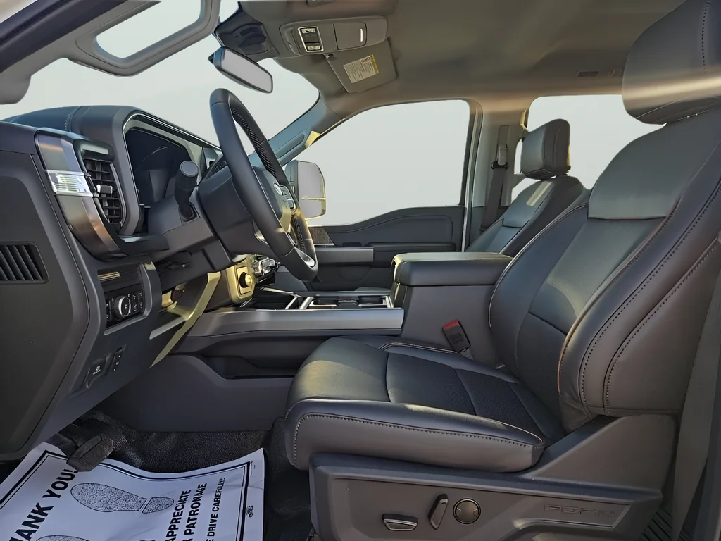 2026 Ford F-350 Super Duty Lariat - Photo 13