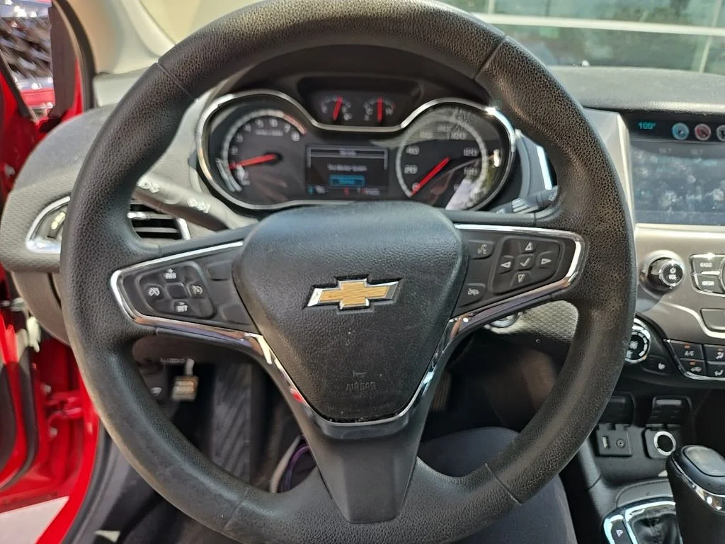 Used 2017 Red Chevrolet LT image 13