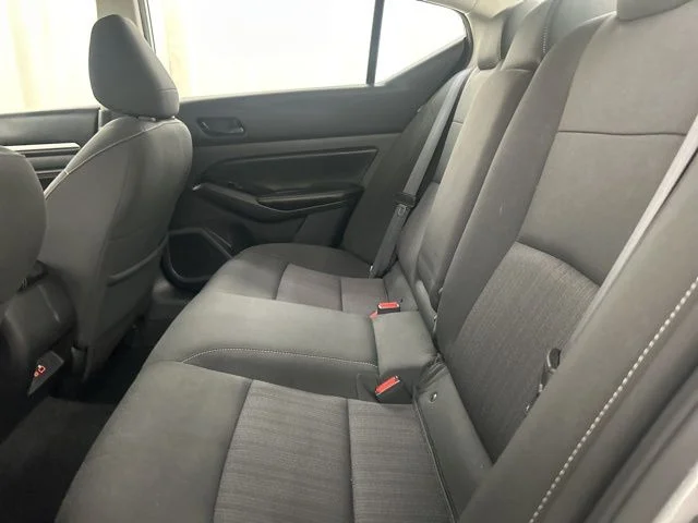 Used 2023 Silver Nissan 2.5 SV image 27