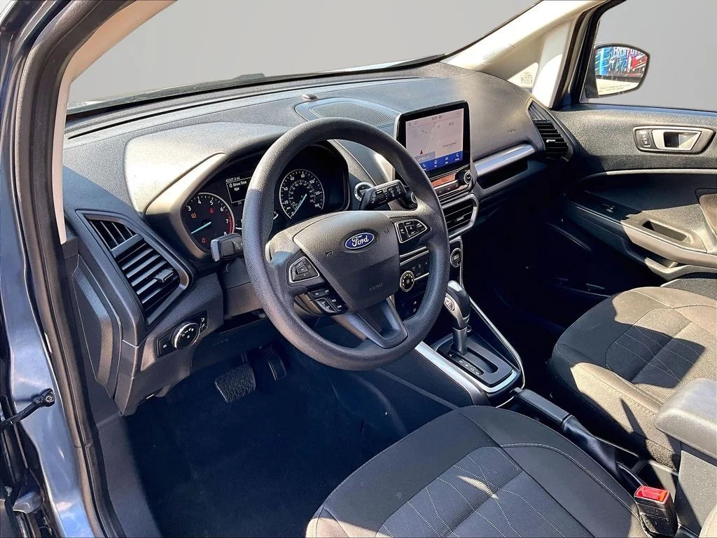 Used 2022 Blue Ford SE image 15