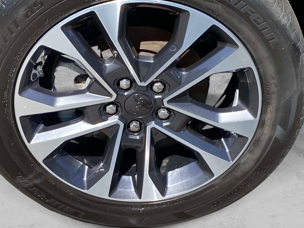 Used 2023 Gray Jeep Overland image 32