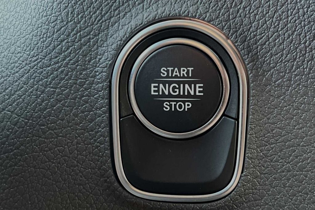 Used 2024 Silver Mercedes-Benz Cargo 170 WB image 22