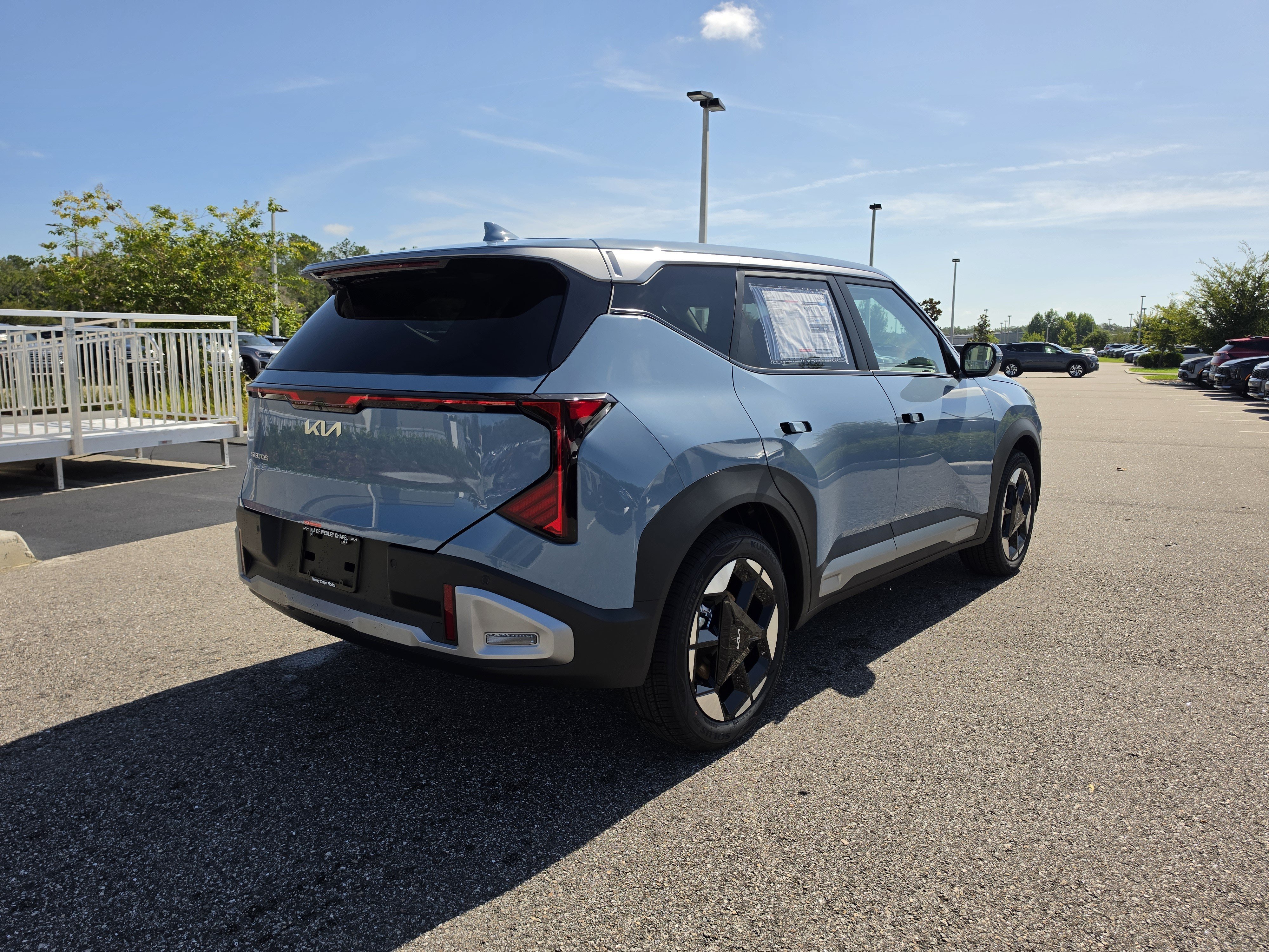 New 2027 Frost Blue Kia S image 8