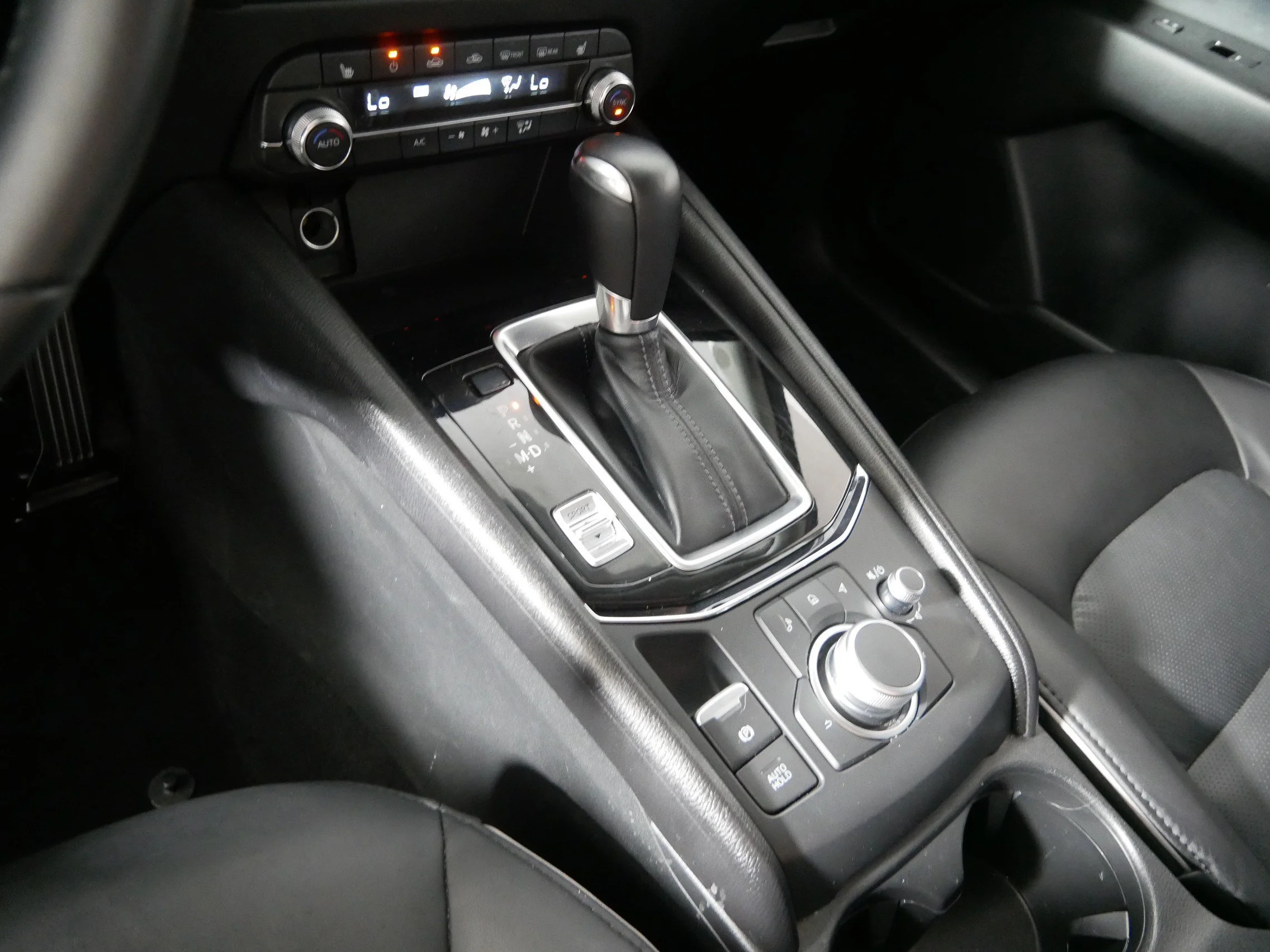 Used 2025 Platinum Quartz Metallic Mazda 2.5 S Select Package image 24