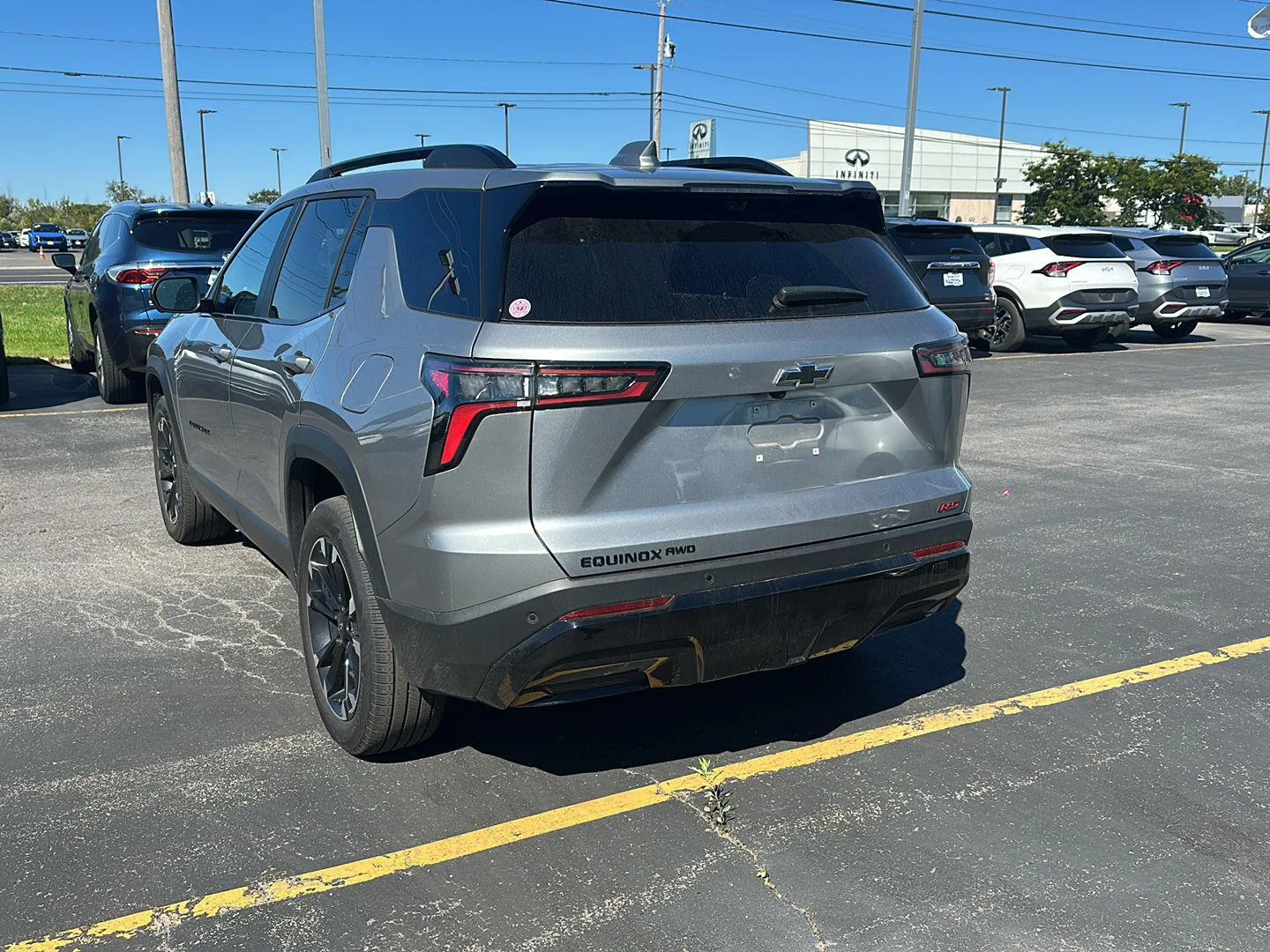 Used 2025 Sterling Gray Metallic Chevrolet AWD RS image 4