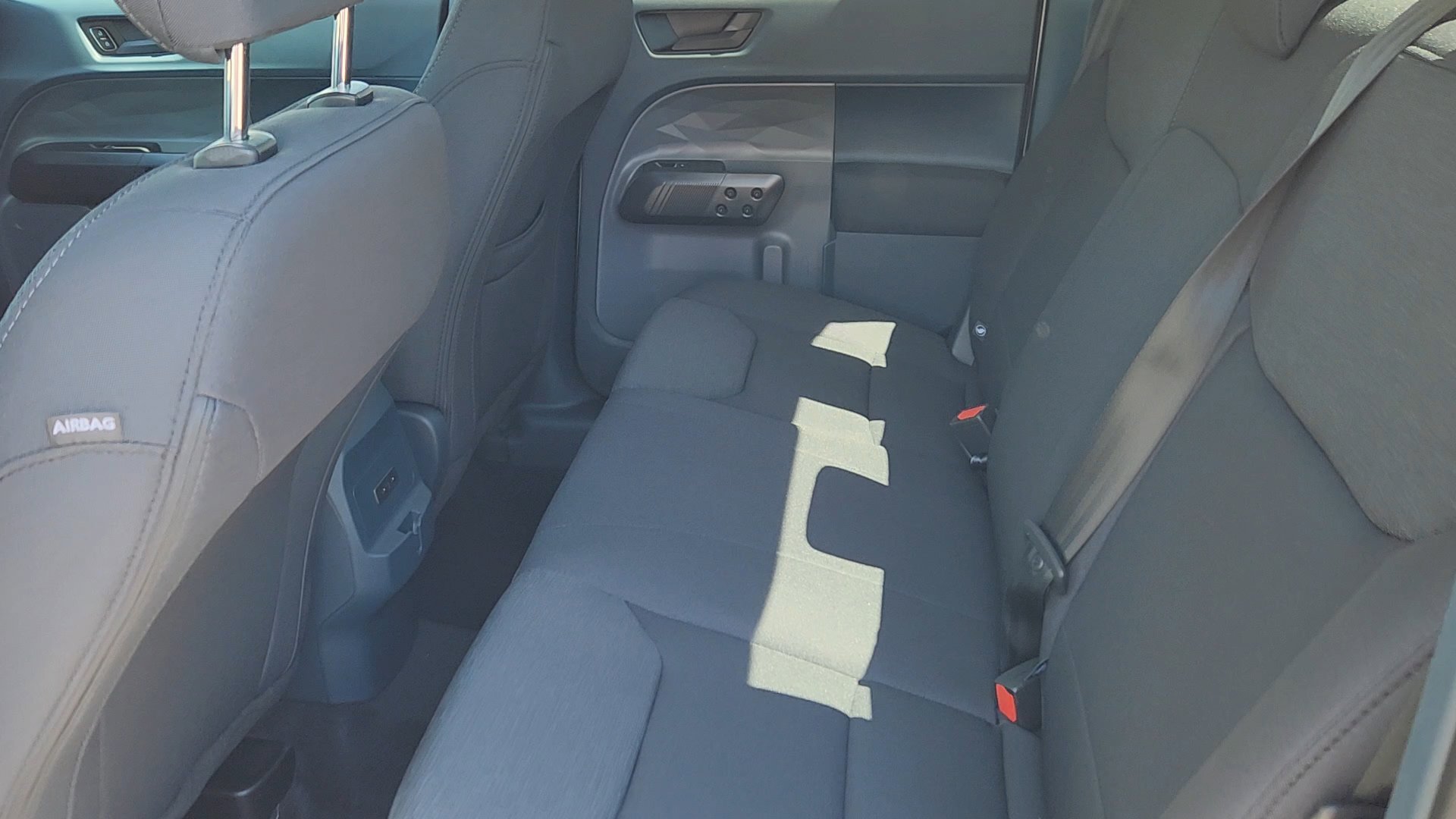 New 2026 Oxford White Ford XL image 24