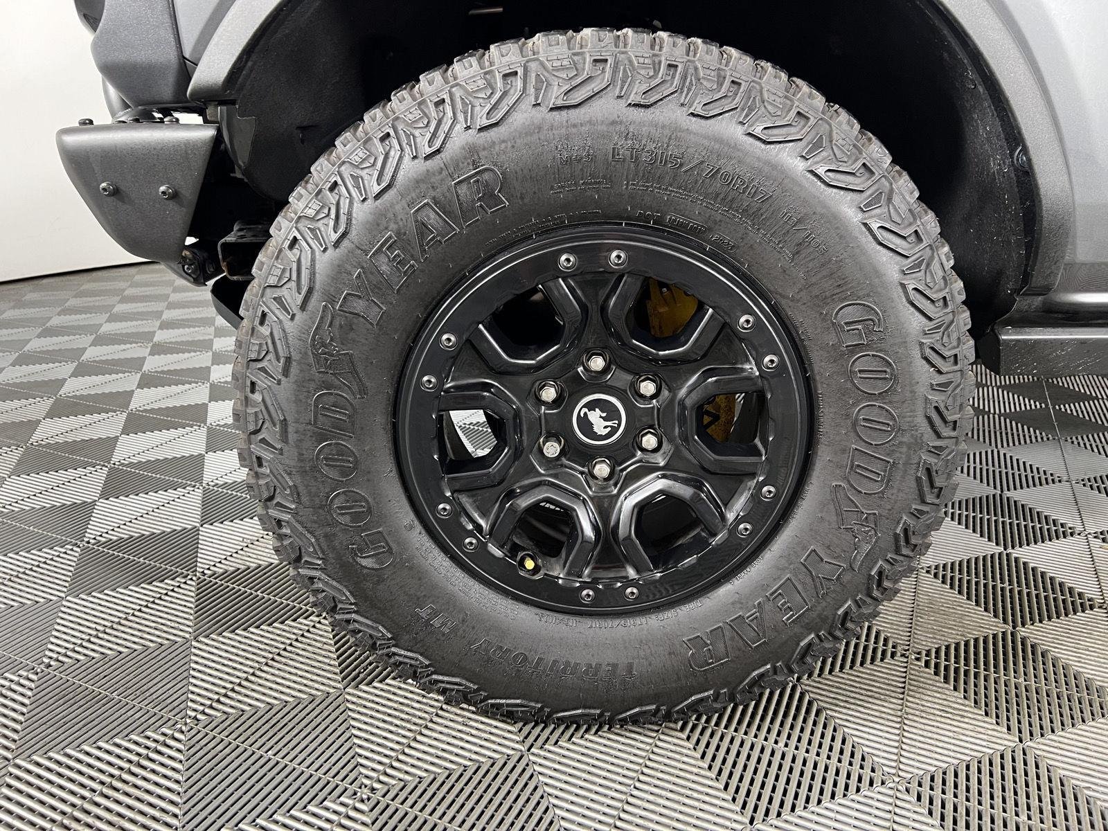 Used 2022 Carbonized Gray Ford Wildtrak Advanced image 5