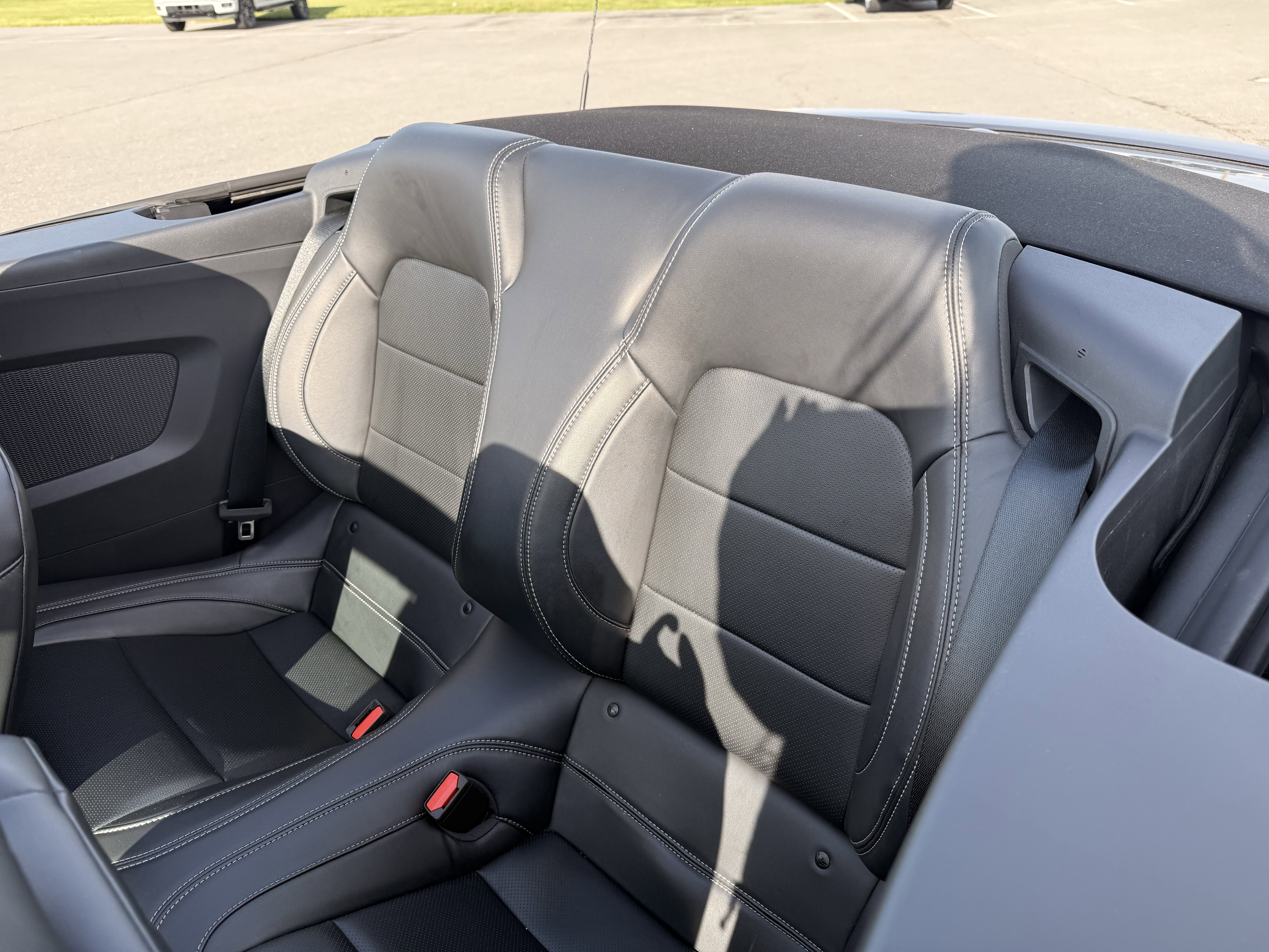 Used 2025 Gray Metallic Ford EcoBoost Premium image 25