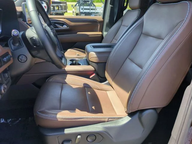 Used 2023 Orange Chevrolet High Country image 11