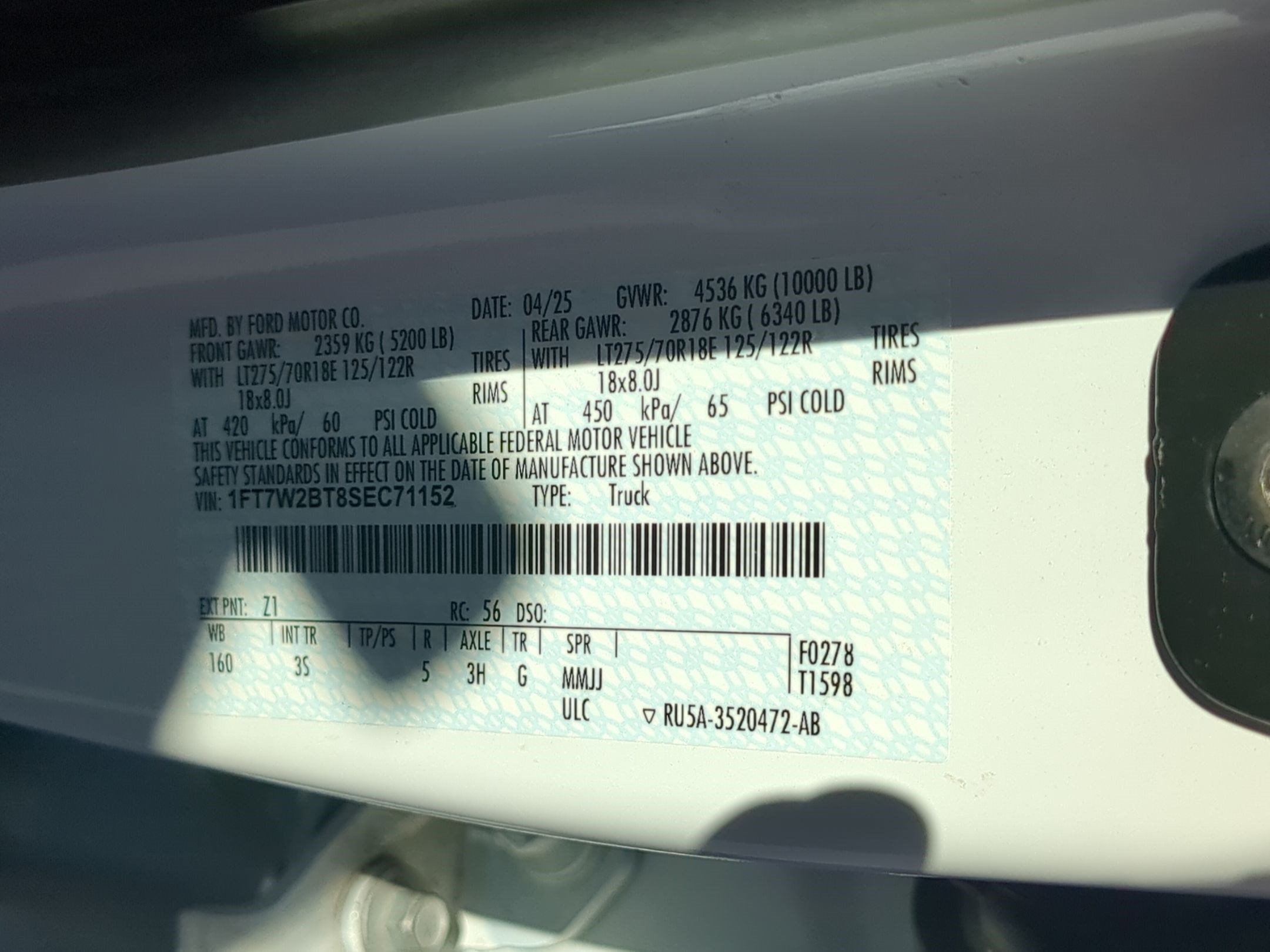 Used 2025 Oxford White Ford XLT image 32