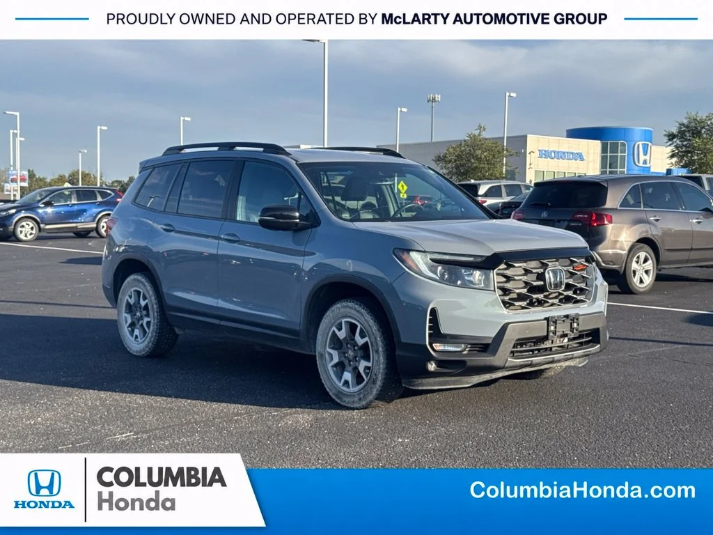 Used 2023 Gray Honda TrailSport image 1