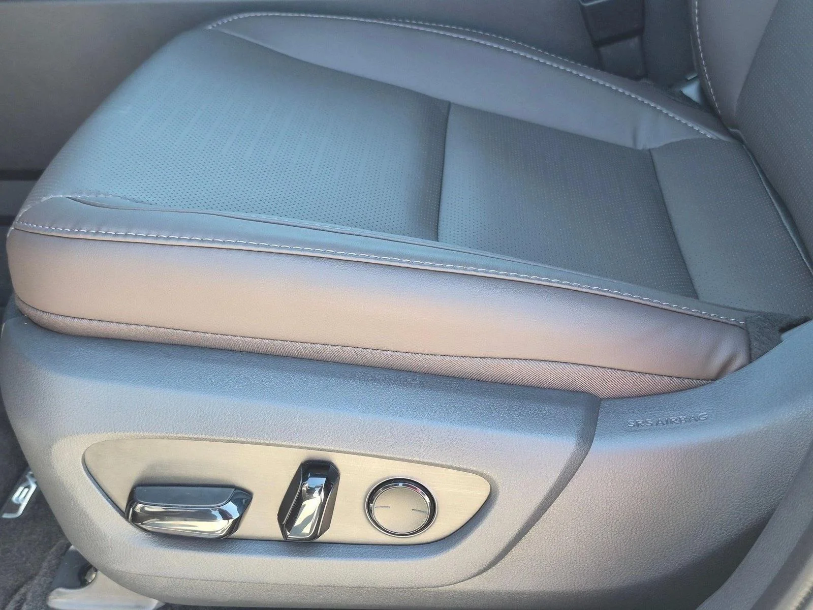 New 2026 Nightfall Mica Lexus  350 PREMIUM AWD image 4