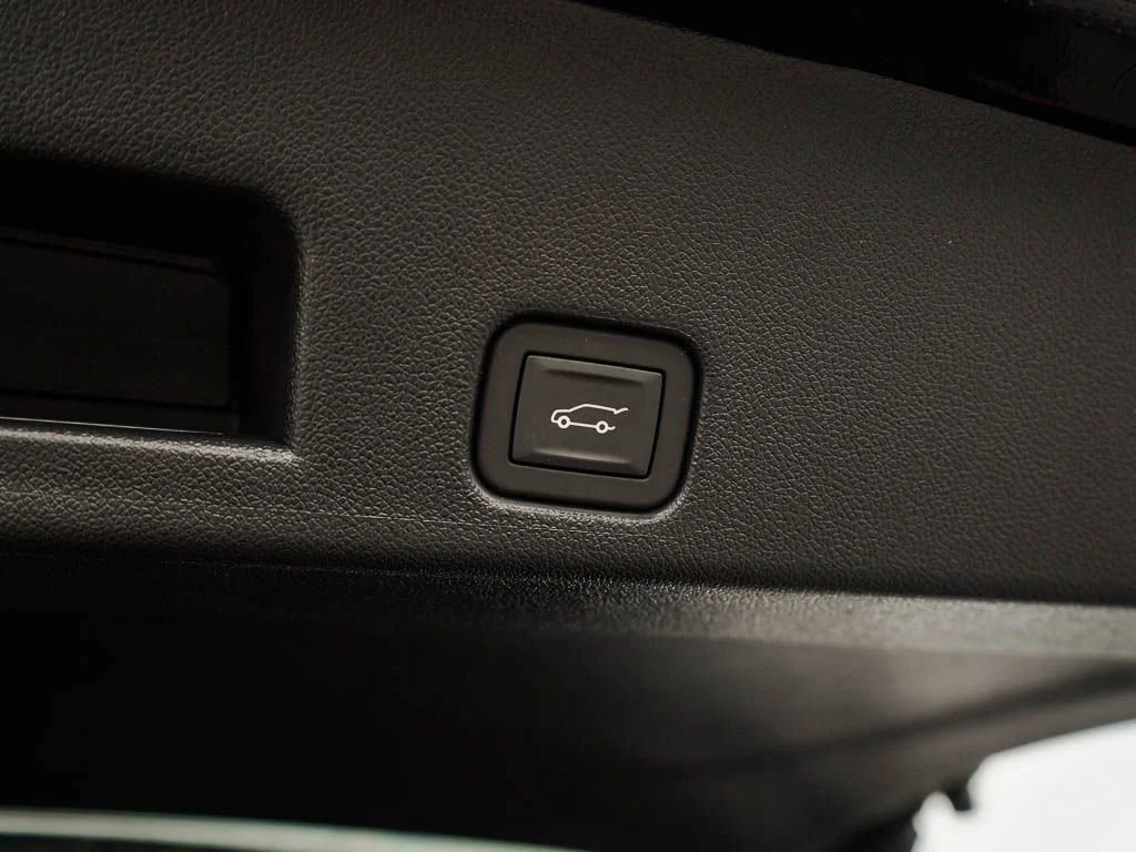 2026 GMC Acadia Elevation - Photo 9