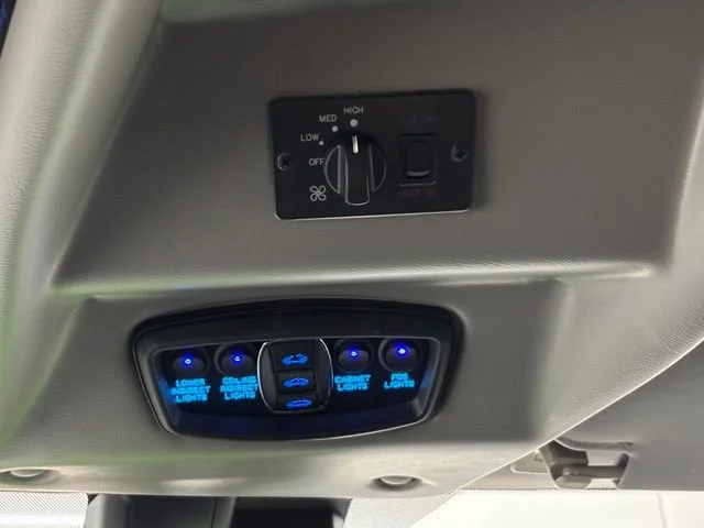 2026 GMC Savana Cargo Work Van - Photo 35