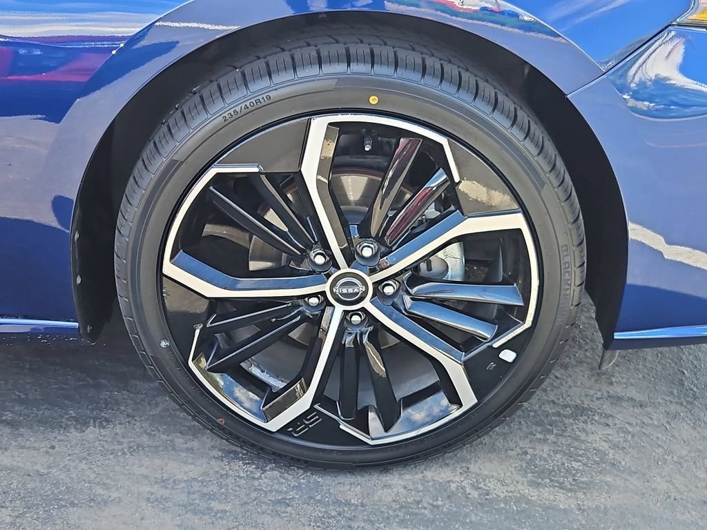 Used 2024 Deep Blue Pearl Nissan 2.5 SR image 30