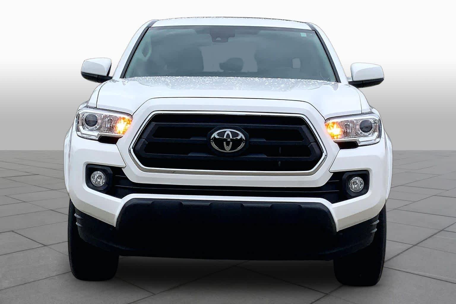 Pre-Owned 2023 Toyota Tacoma SR5