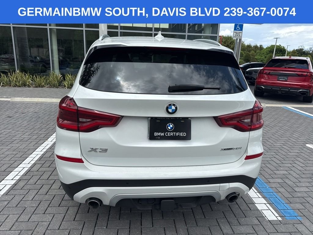 Used 2021 White Metallic BMW xDrive30i image 5