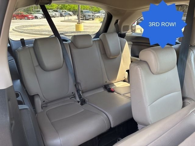 Used 2019 White Diamond Pearl Honda Elite image 29