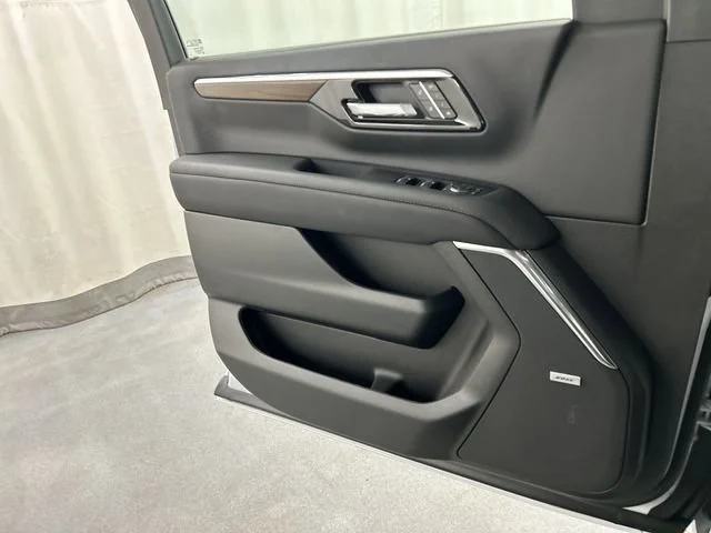 2026 Chevrolet Suburban High Country - Photo 20