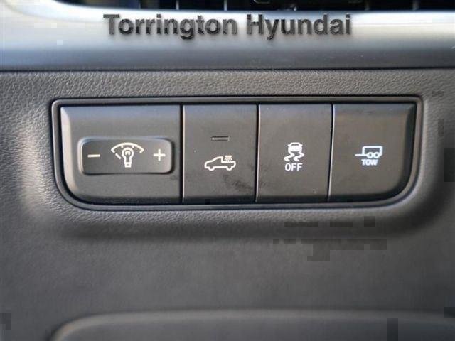2025 Hyundai Santa Cruz Limited - Photo 11