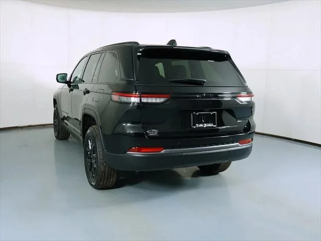 2026 Jeep Grand Cherokee Laredo - Photo 7