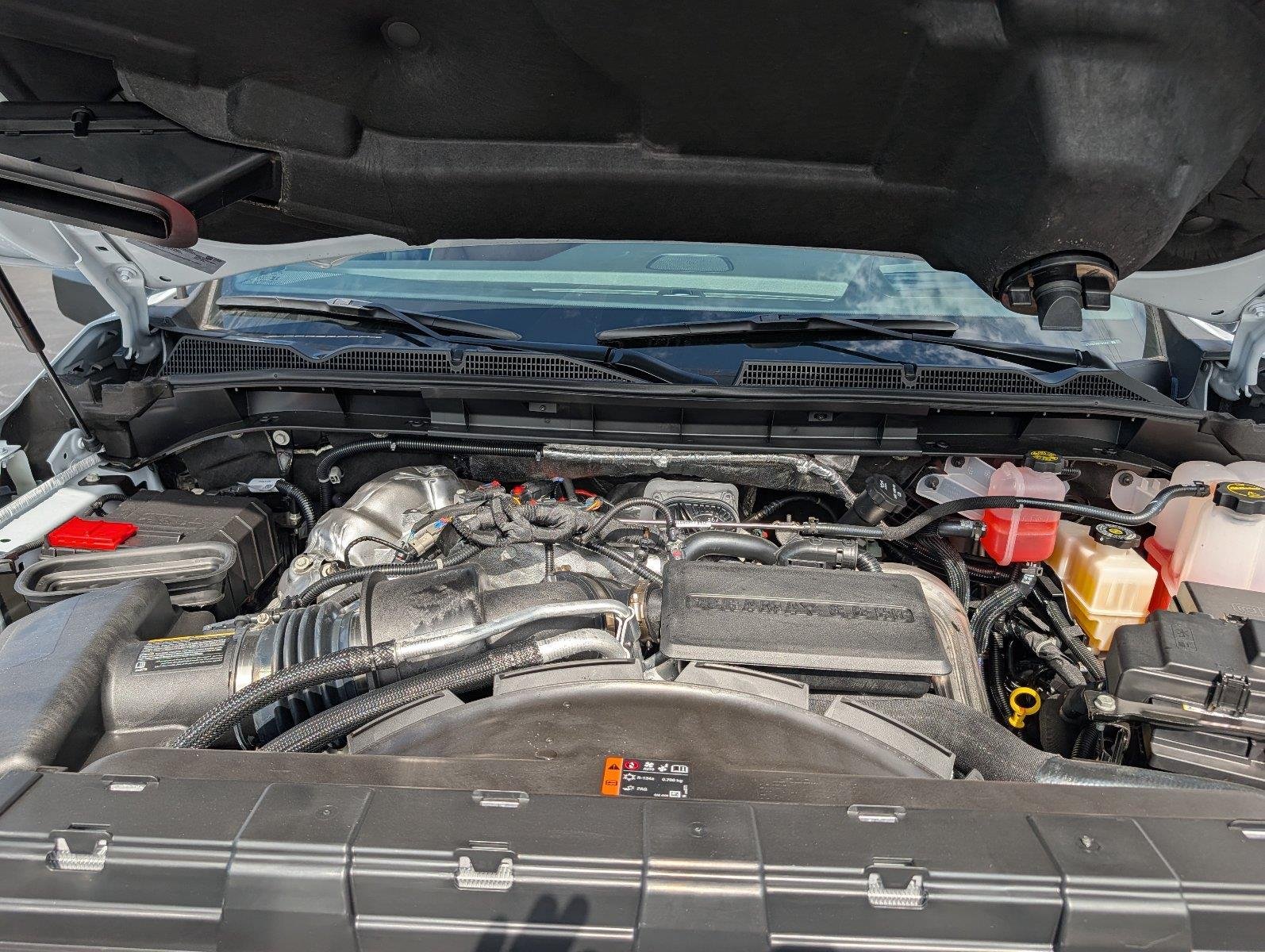 New 2026 Glacier White Tricoat GMC Denali Ultimate image 39