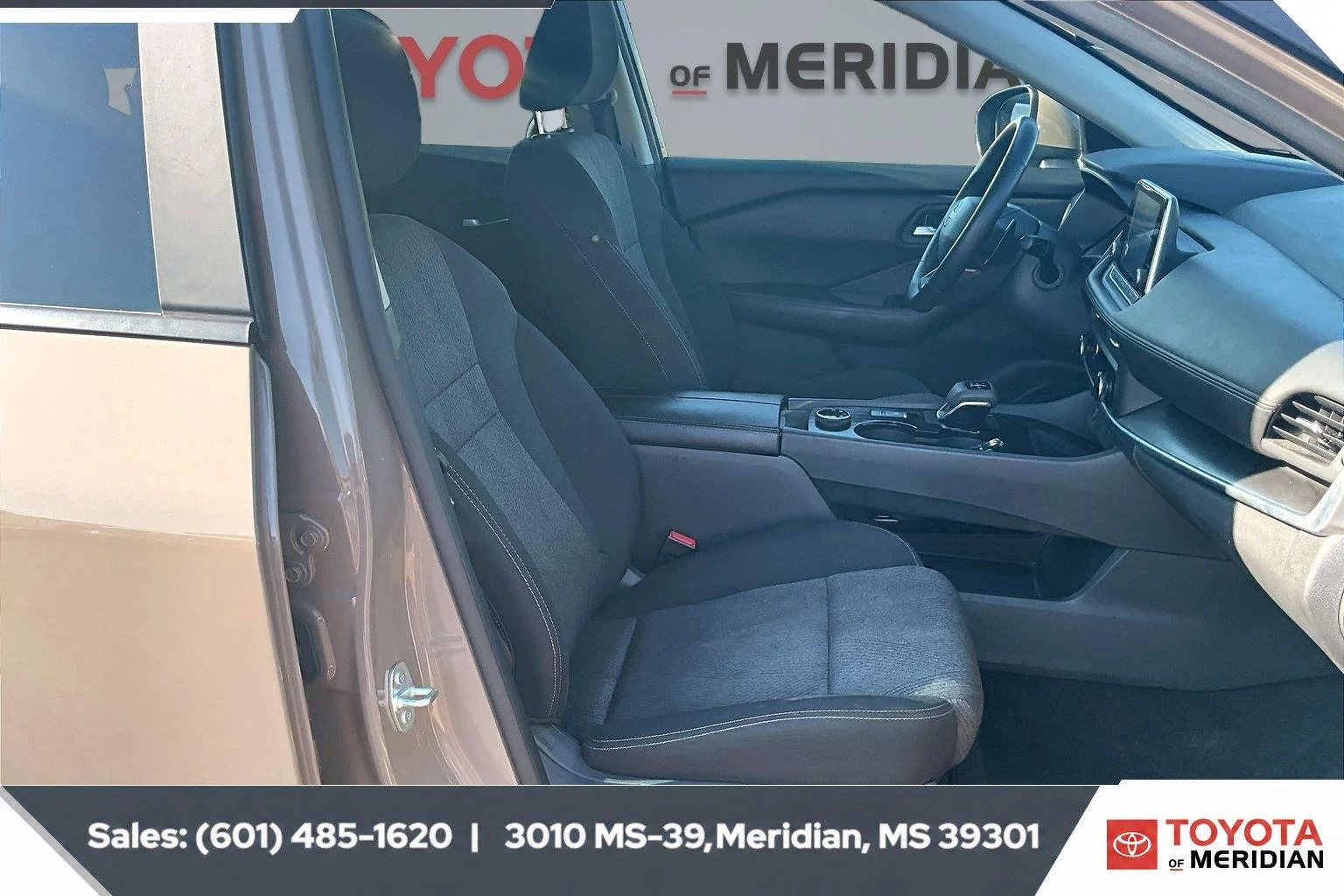 Used 2025 Baja Storm Metallic Nissan SV image 6