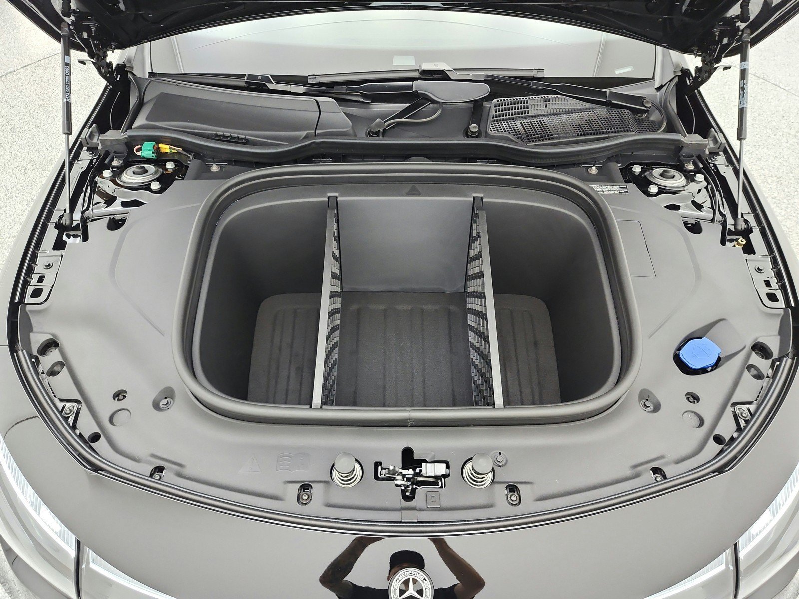 New 2027 Night Black Mercedes-Benz CLA 250+ Electric RWD image 33