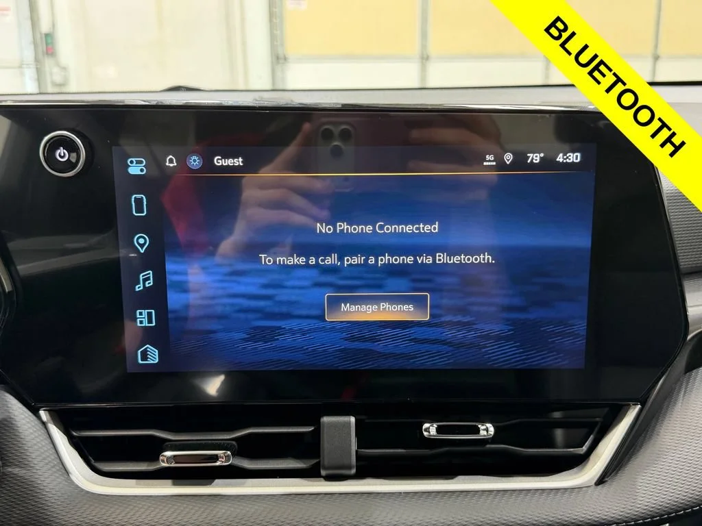 2027 Chevrolet Equinox LT - Photo 8