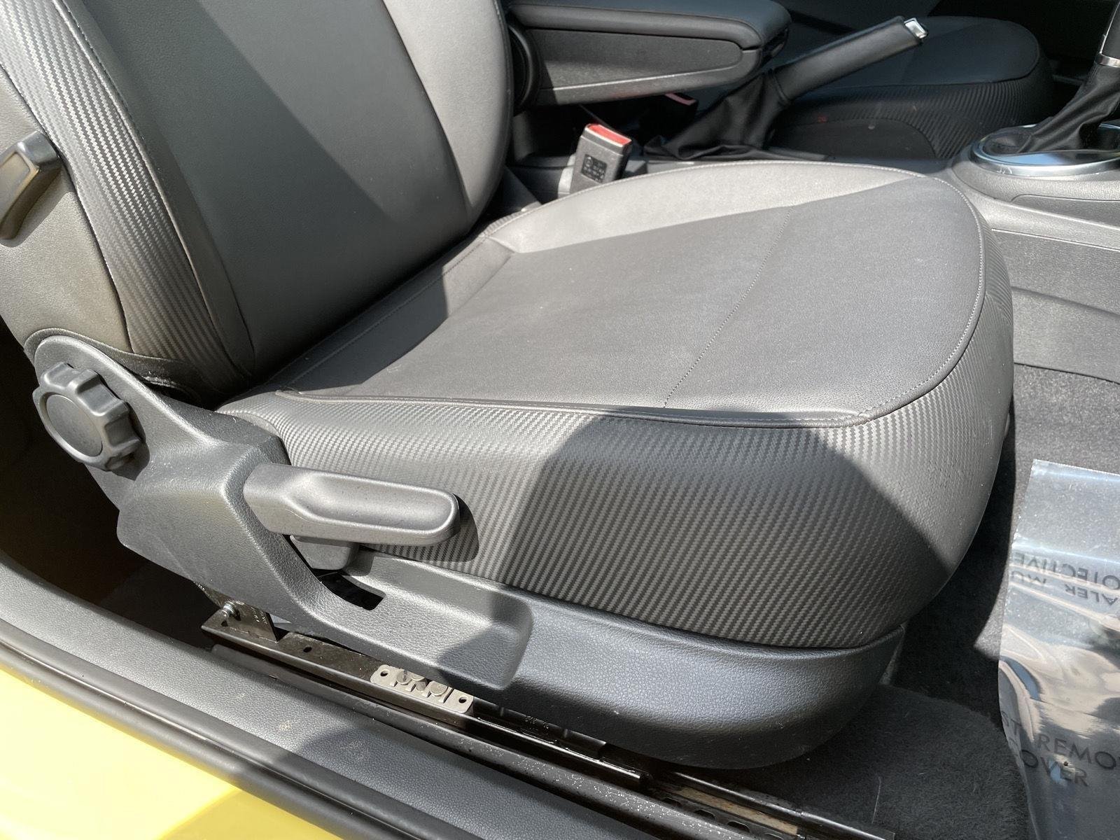 Used 2014 Yellow Rush Volkswagen 1.8T image 3