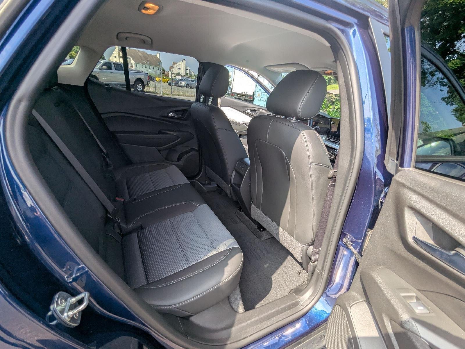Used 2024 Blue Glow Metallic Chevrolet LT image 29