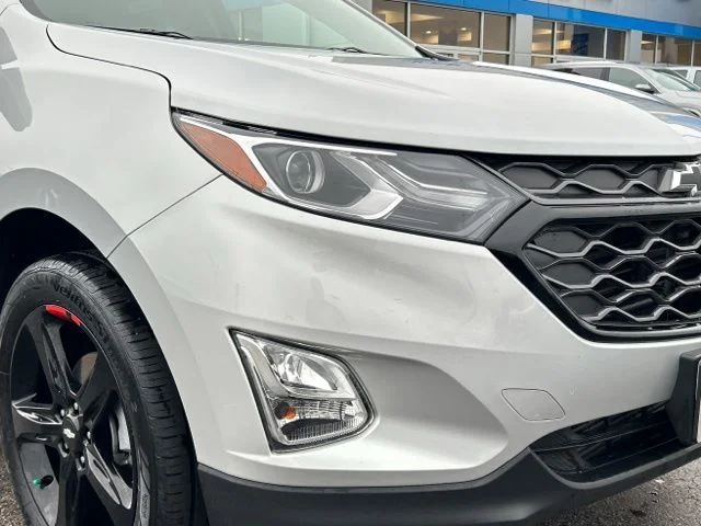Used 2020 Silver Ice Metallic Chevrolet Premier image 18