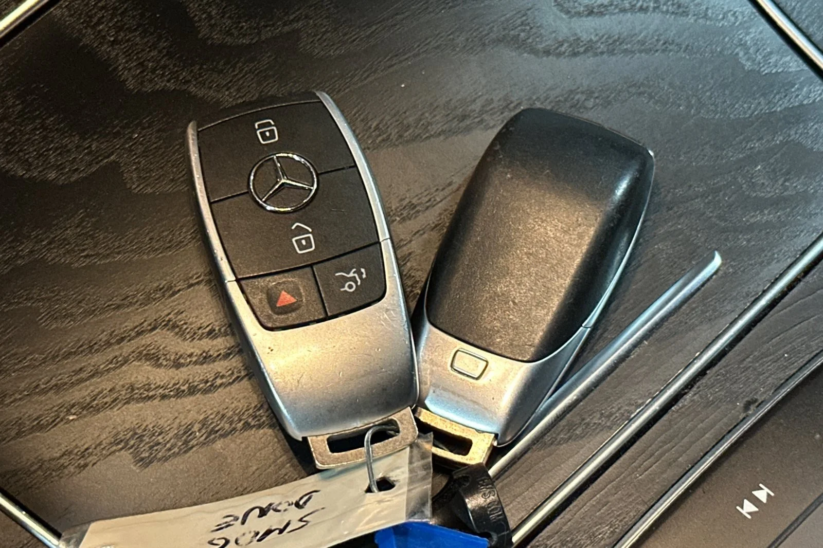 Used 2022 Black Mercedes-Benz GLC 300 4MATIC® SUV image 24