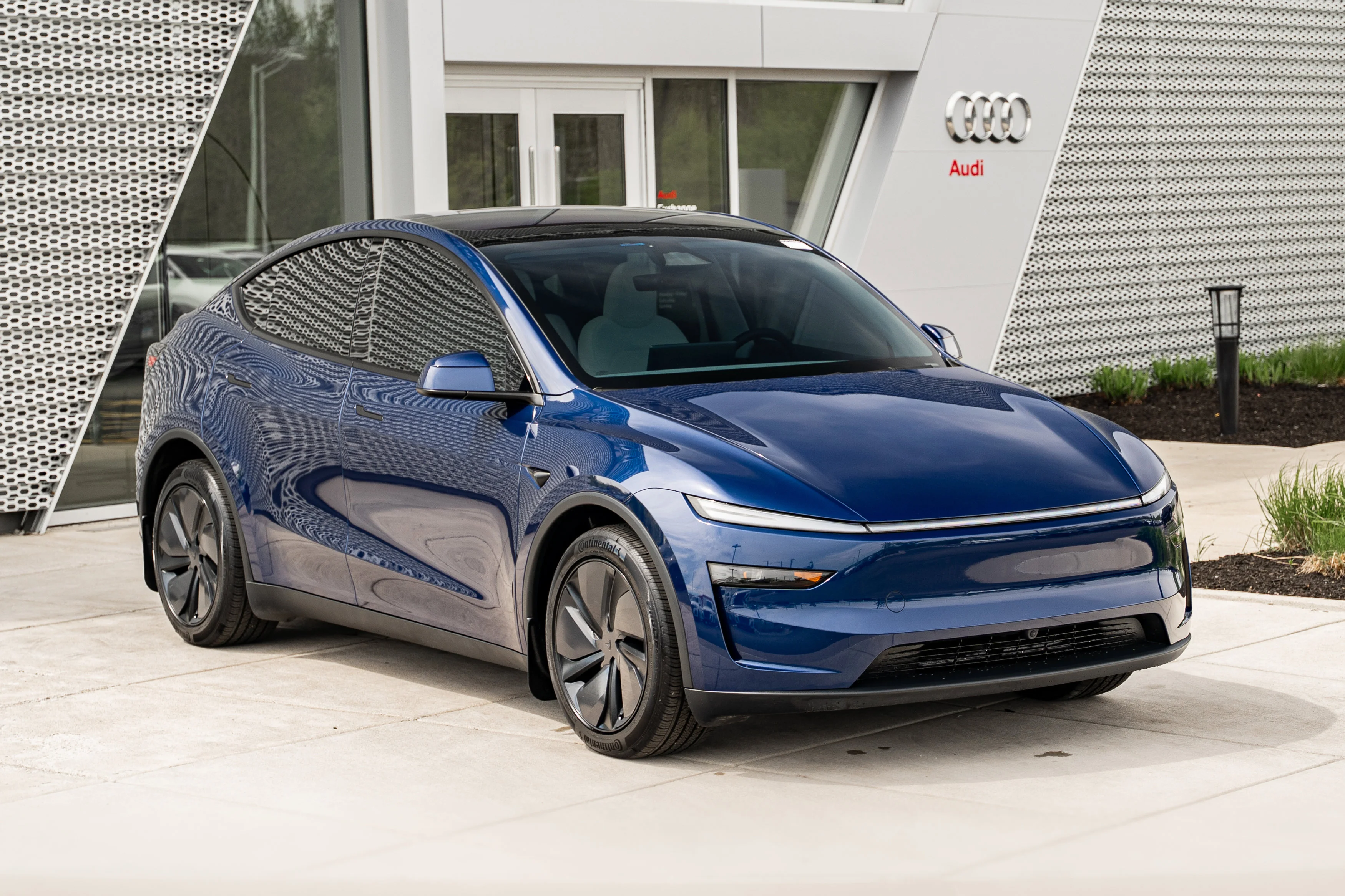 Used 2026 Tesla Model Y Long Range Launch Series with VIN 7SAYGDEE5TF408223 for sale in St. Charles, IL