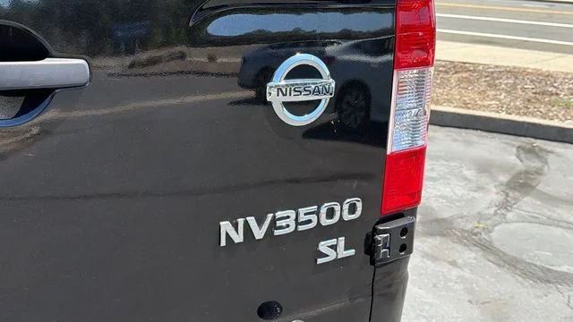 Used 2018 Super Black Nissan SL image 11