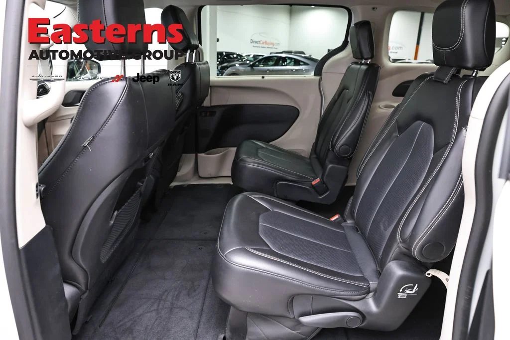 Certified Used 2024 White Chrysler Touring L image 22
