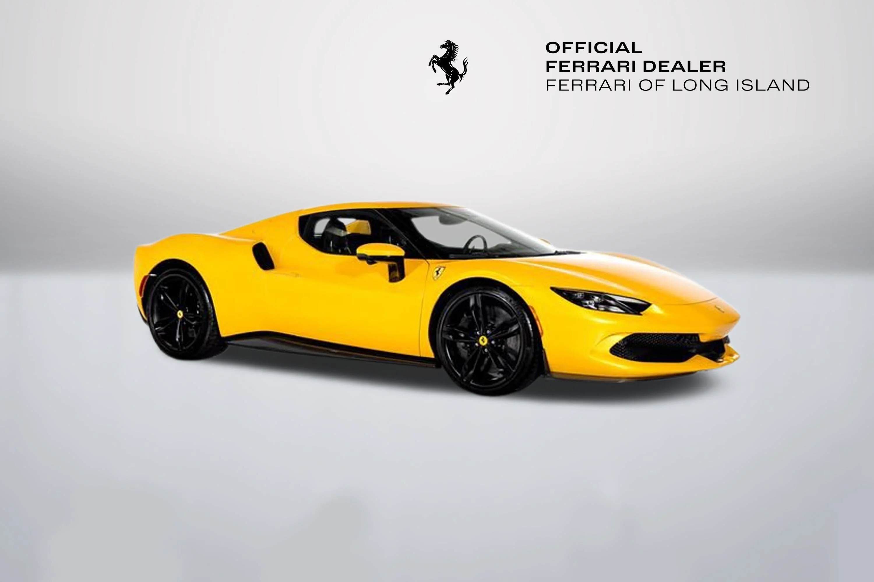 Used 2024 Giallo Triplo Strato Ferrari  image 14
